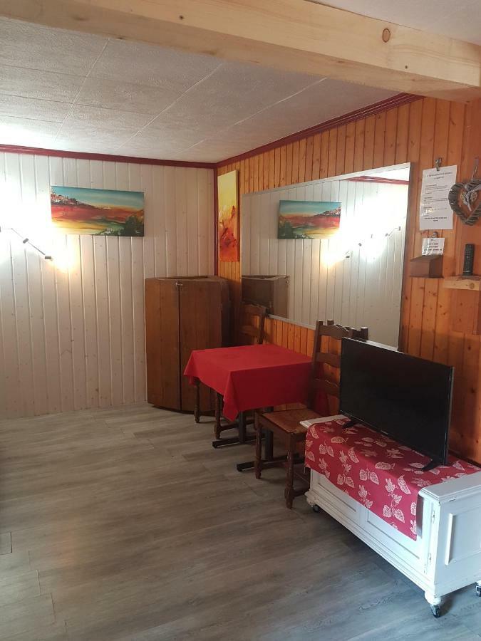 Le Nid Du Caveau Ferrette Buitenkant foto